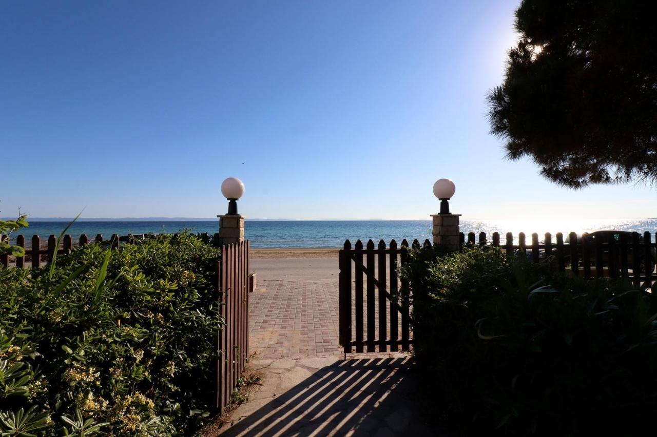 The Seaside Villas Nikiti  Exterior foto